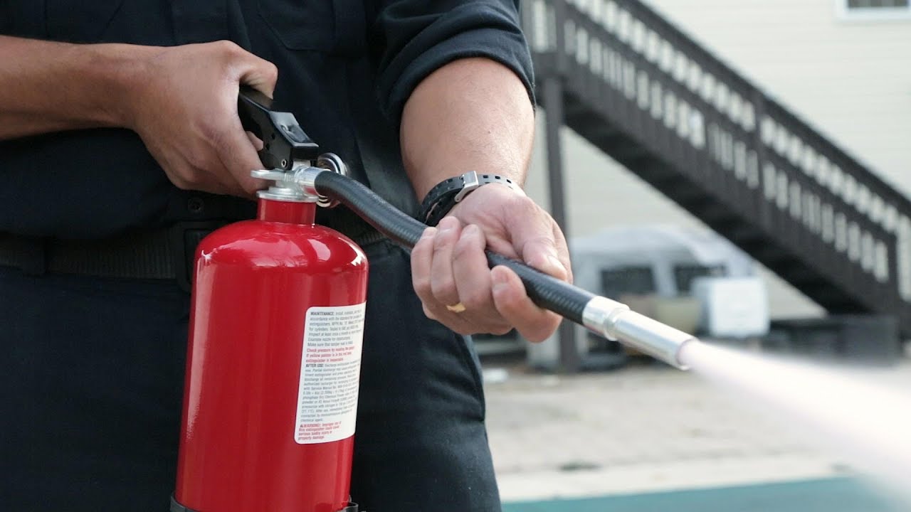 fire extingusihers supplier in dubai