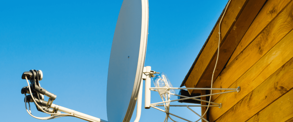 Antenne Satellite Plate